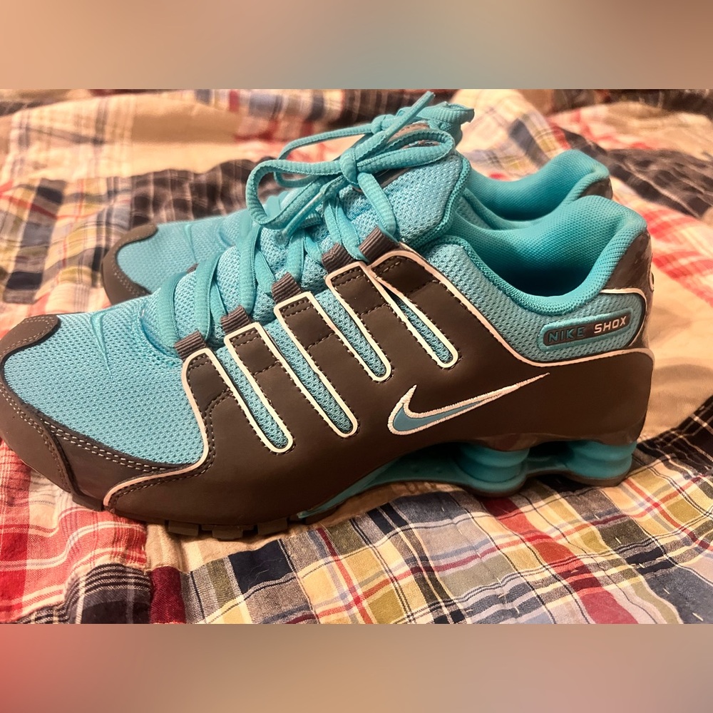 Nike Shox - LIKE NEW